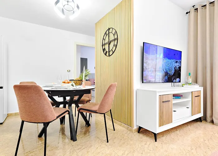 Apartment Home&holiday Andalisa *